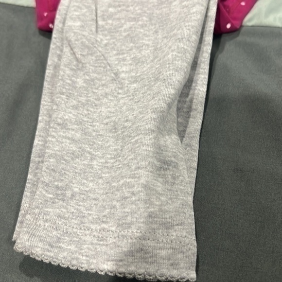 Carter’s Baby Girls 3 Piece Set - Picture 4 of 6